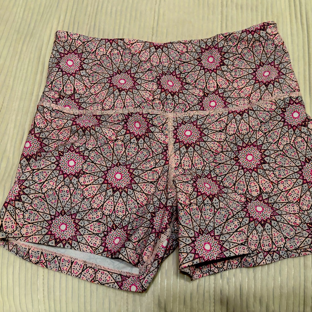 Lorna Jane size small high waisted shorts